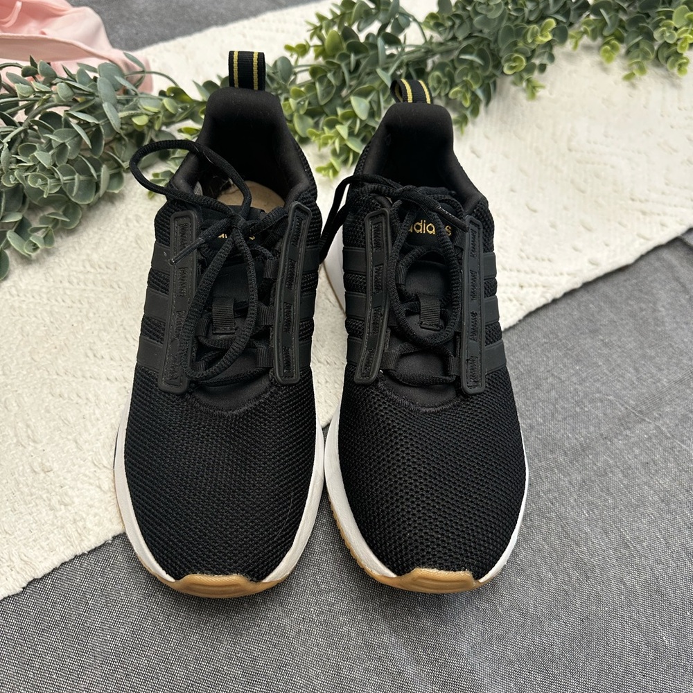 Adidas Cloudfoam Sneakers